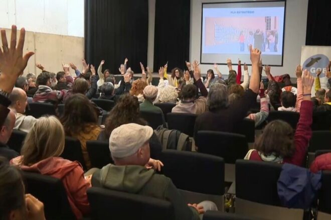 Dimiteixen la presidenta del GOB i deu vocals per discrepàncies internes