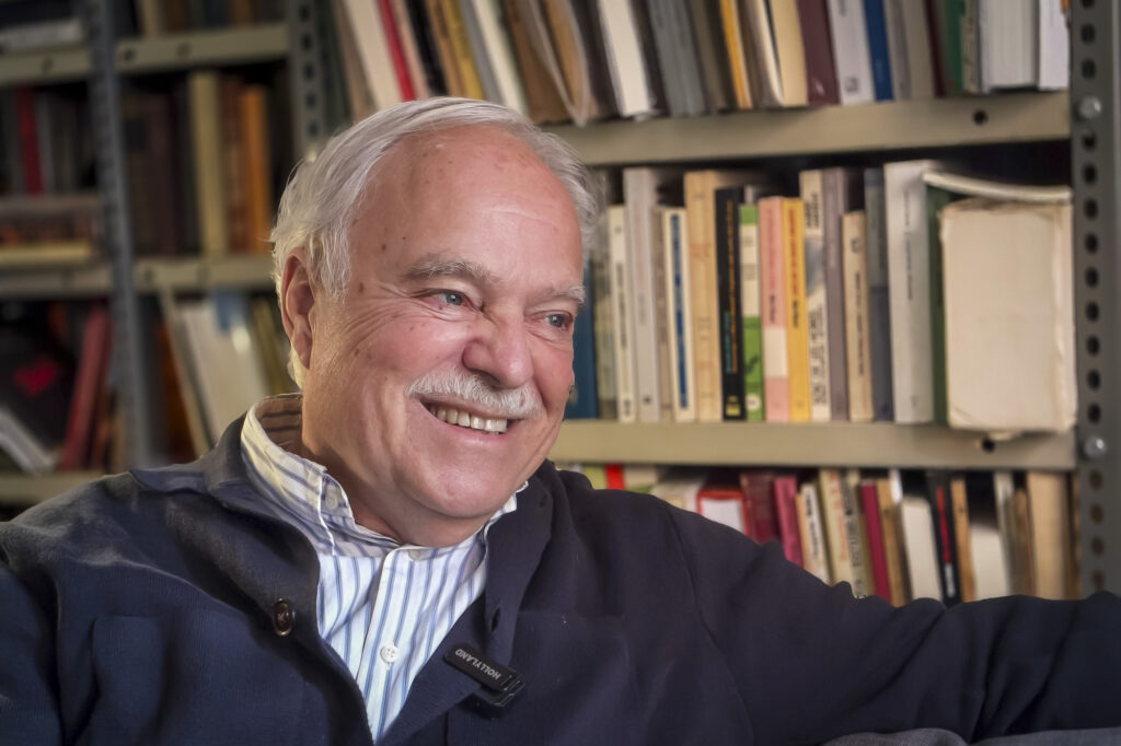 Francesc Parcerisas: “Vaig descobrir l’anglès per contacte sexual”
