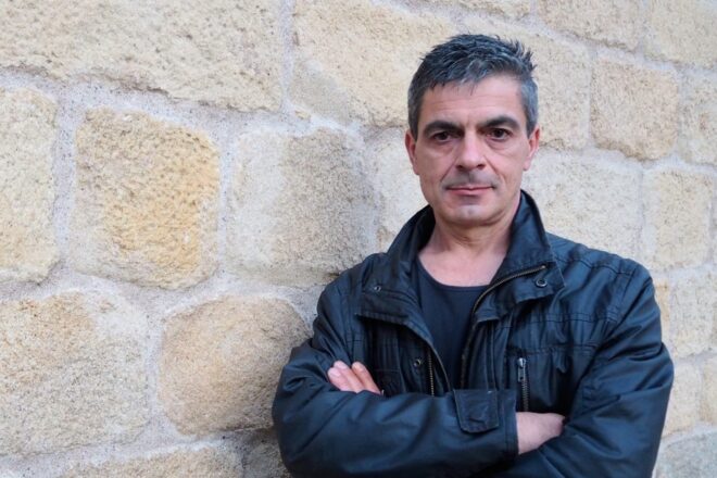 Jordi Coll: “Em vaig fer addicte a escriure”