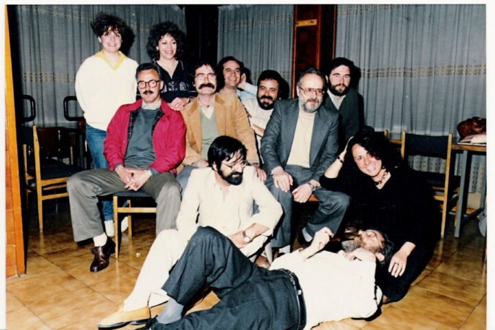Un bon grup dels Ofèlia Dracs en una reunió posterior a 
