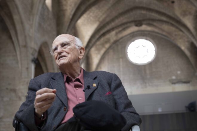 Roger Bartra: “El règim polític mexicà està erosionant la democràcia”