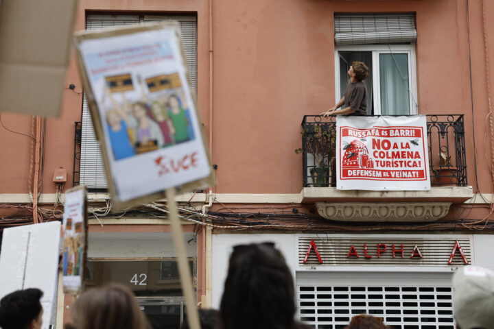 Manifestació pel dret a l'habitatge a València