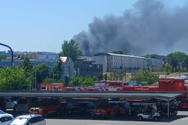 Controlat l’incendi que ha afectat l’edifici principal de l’IRTA-CReSA a la UAB