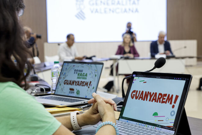 La Conselleria d’Educació converteix la taula de negociació en un Gran Germà i la retransmet en directe