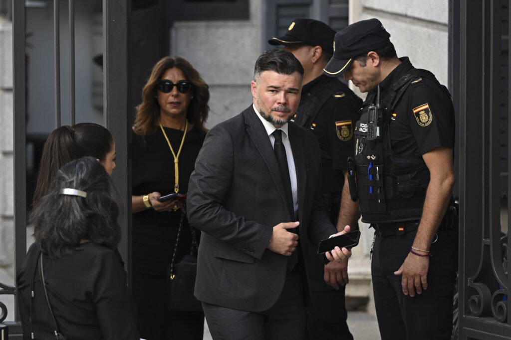 Rufián diu ara que vol un “front d’esquerres” a Catalunya qu