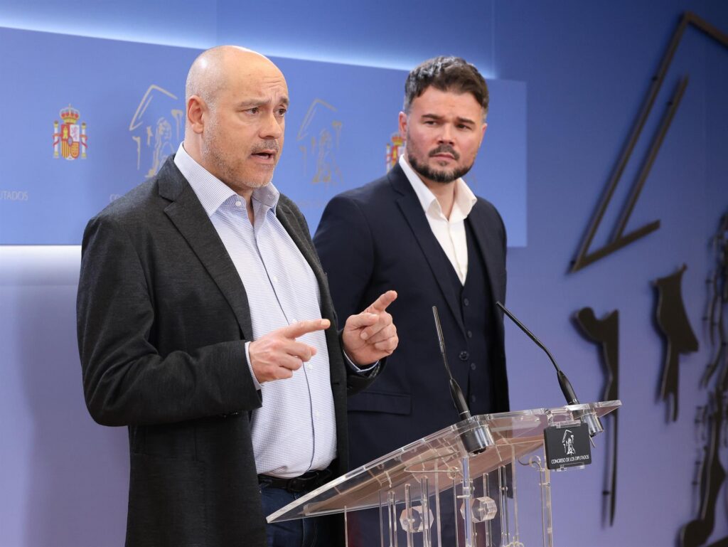 “La paciència té un límit”: crítiques contra Rufián dins del grup parlamentari d’ERC a Madrid