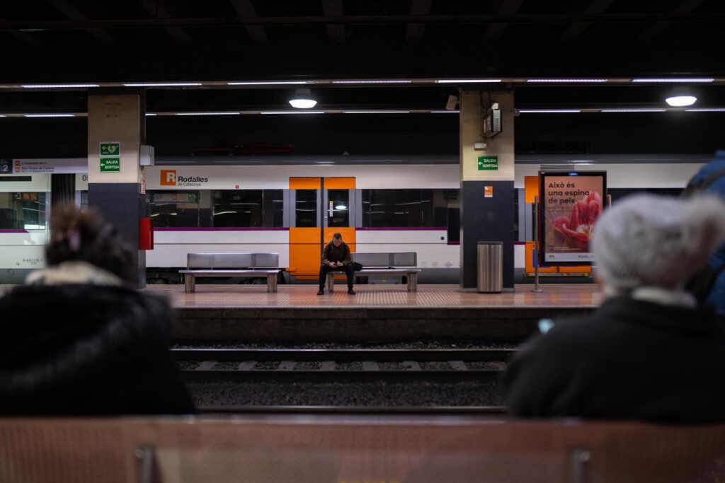 S’ha mort una persona atropellada per un tren de Rodalia a C