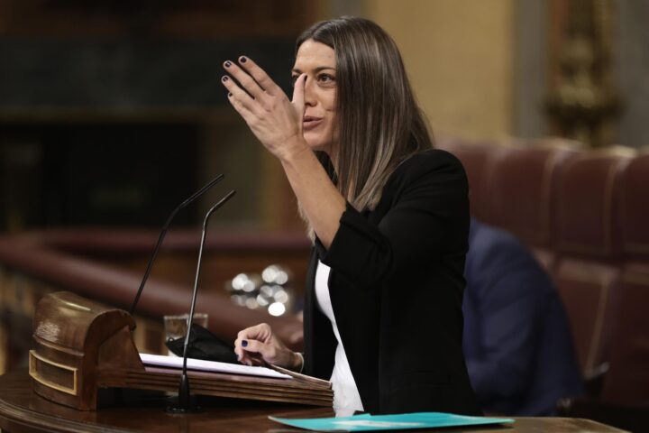 La portaveu de Junts al congrés espanyol, Míriam Nogueras, intervé a la cambra en una sessió plenària, el 10 de novembre de 2021, a Madrid (fotografia: Europa Press/Eduardo Parra).