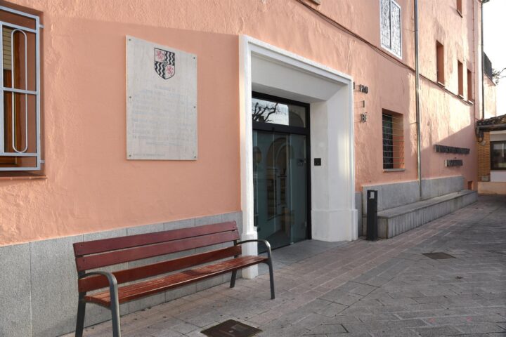 Imatge d’arxiu de la façana de la residència Sant Hospital de Tremp (Pallars Jussà) a Lleida, al desembre de 2020. Fotografia: Ana Meneses/Europa Press