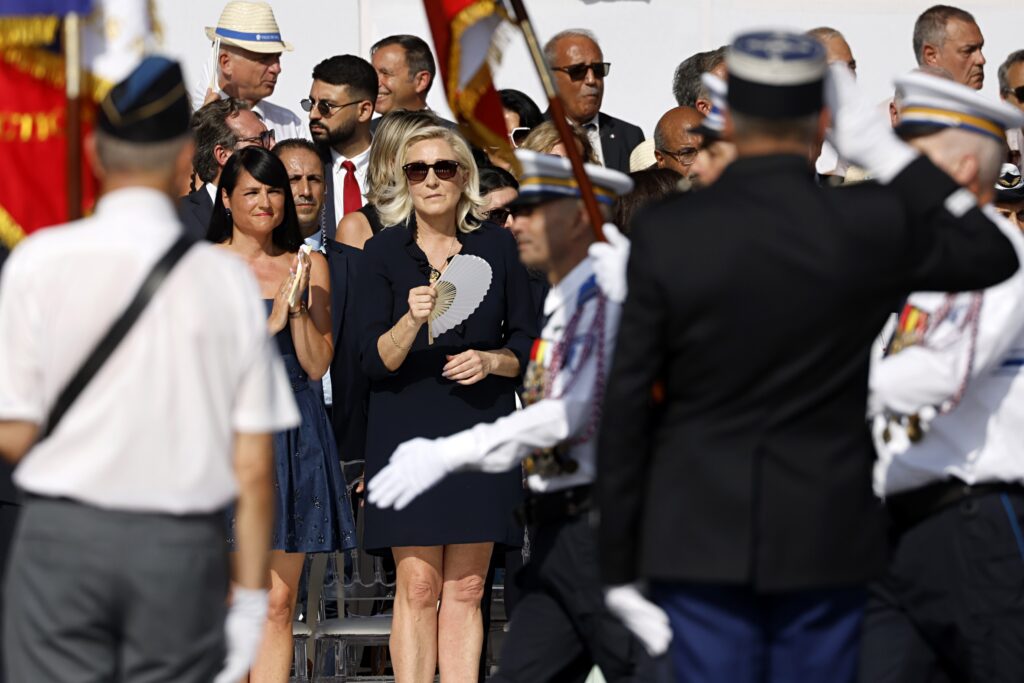 L’ascens de Le Pen amenaça més que mai de dur l’extrema dreta al poder