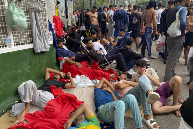 El president de Ceuta reclama de “confinar” en un CIE provisional les 11.000 persones que van arribar del Marroc i encara són a la ciutat
