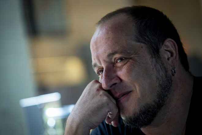 David Fernàndez: “Fan 17 intents d’instal·lar-me Pegasus al mòbil, i no se’n surten”