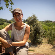 Montse Molla: &ldquo;Les administracions han vist l&rsquo;agricultura familiar com una mol&egrave;stia que cal esborrar&rdquo;