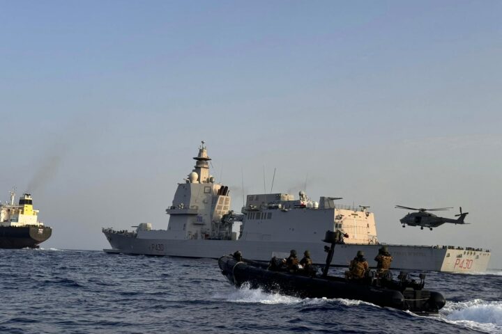 El petroler MV Sun, abordat per la Unió Europea.