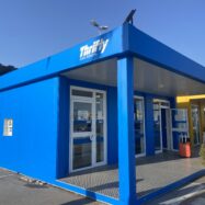 Quan Thrifty t’estafa perquè parles català i, a sobre, t’arruïna el començament de les vacances