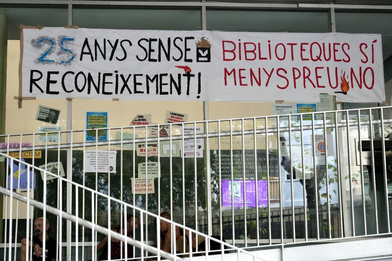 La CGT i la Intersindical demanden el Consorci de Biblioteques de Barcelona per haver eliminat drets laborals i sindicals