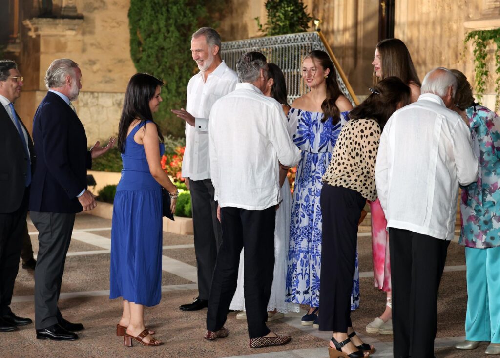“Marivent hauria de tornar al poble mallorquí”: reclamen que el palau sigui un museu públic