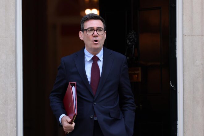 Els primers ministres d’Escòcia, el Nord d’Irlanda i Gal·les es coordinen per trencar amb el Regne Unit