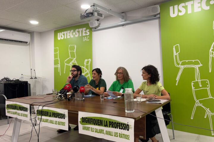 Un moment de la conferència de premsa (fotografia: Pol Baraza).
