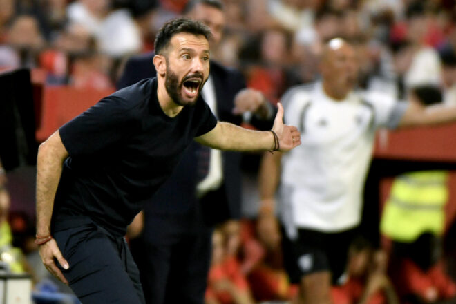 El València CF destitueix l’estructura esportiva per apaivagar la crisi social