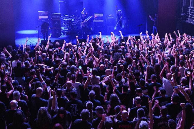 Una Diada a cop de música metall: el festival Catalunya Triomfant reivindica l’escena en català