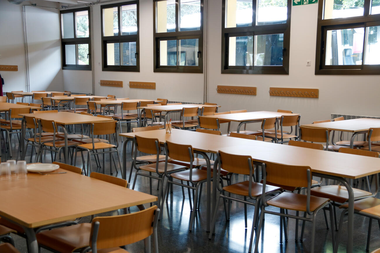 Queixes a Esterri d’Àneu pels menús freds al nou menjador escolar per un problema amb el gas