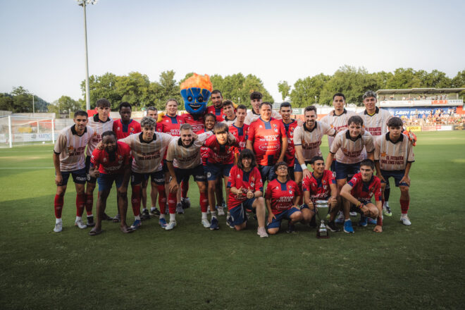La Unió Esportiva Olot, futbol a contracorrent amb talent format únicament als Països Catalans