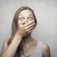 “Diumenge, el cul et penja”: refranys i expressions populars dels dies de la setmana