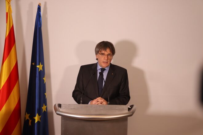 [VÍDEO] Puigdemont no posa data al retorn: “No tornarem al servei del nostre partit sinó del nostre país”