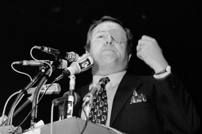 Le Pen, el torturador que va perdre el seu punyal nazi a Algèria