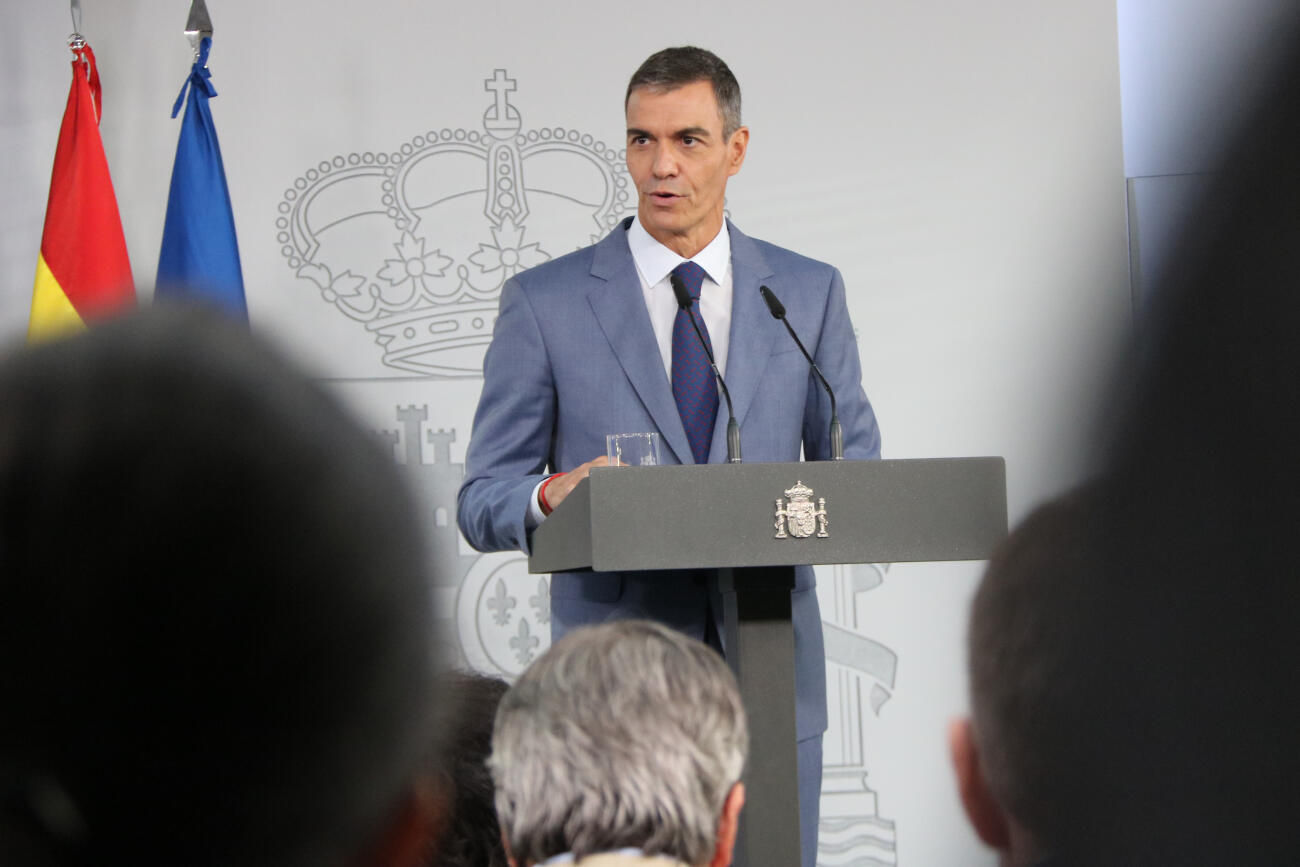 La JEC obre un expedient a Pedro Sánchez per haver fet campanya electoral a la Moncloa