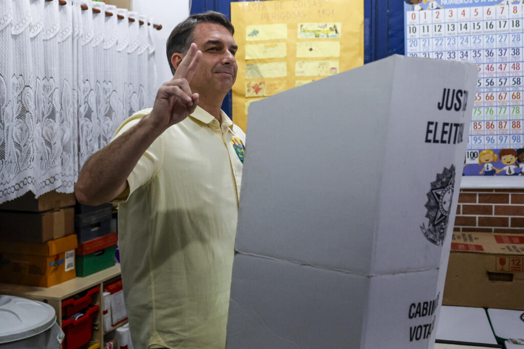 Sorpresa al Brasil: Bolsonaro lidera el recompte amb molta comoditat, tot i que Lula ha començat a retallar les distàncies