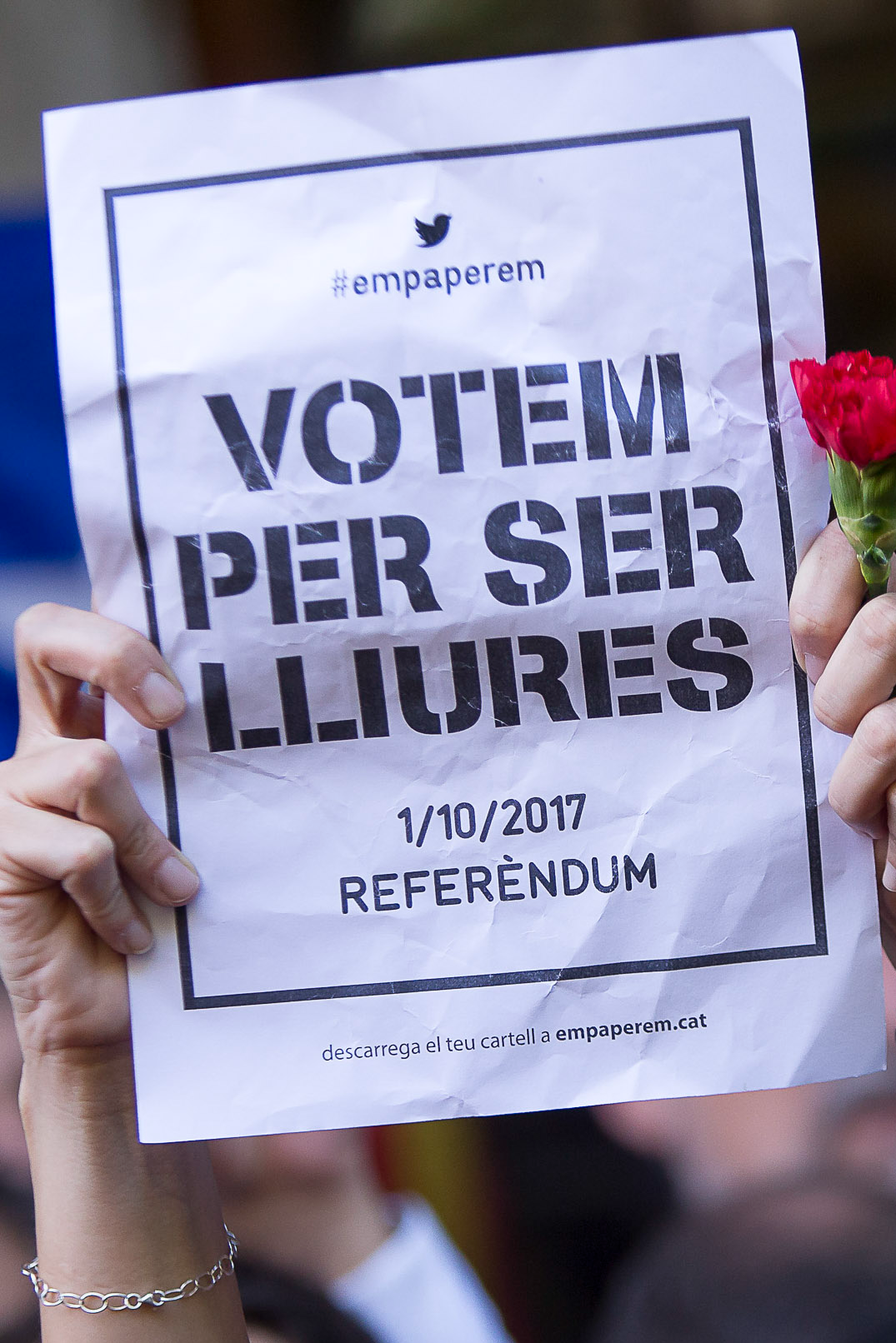 20-S: Les imatges de la resistència del carrer al cop d’estat, cinc anys després