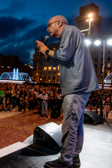[VÍDEO] Lluís Llach: “És una vergonya tenir un govern autonomista votat per independentistes”