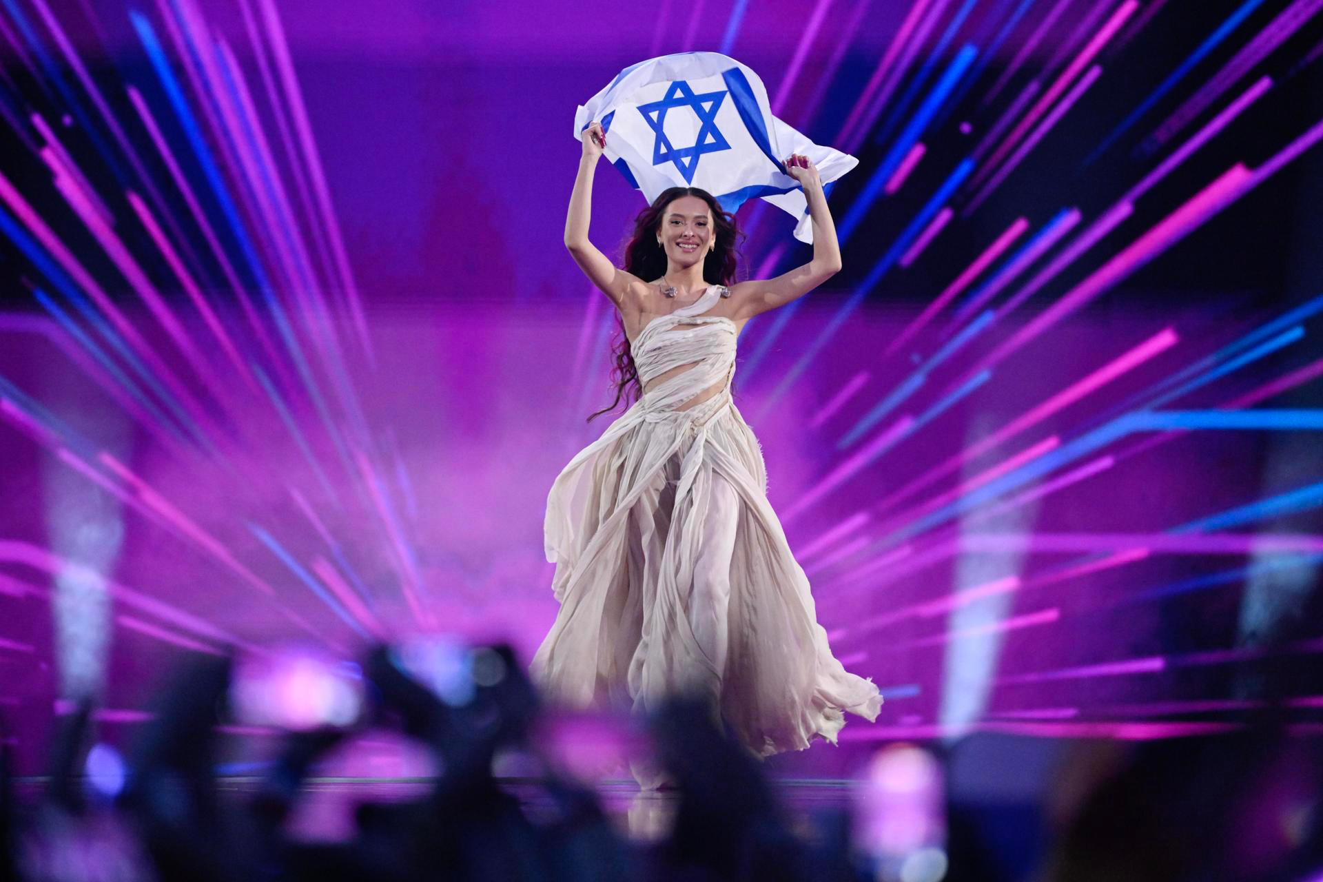 Eurovisió, sacsada per la participació d’Israel i l’expulsió dels Països Baixos