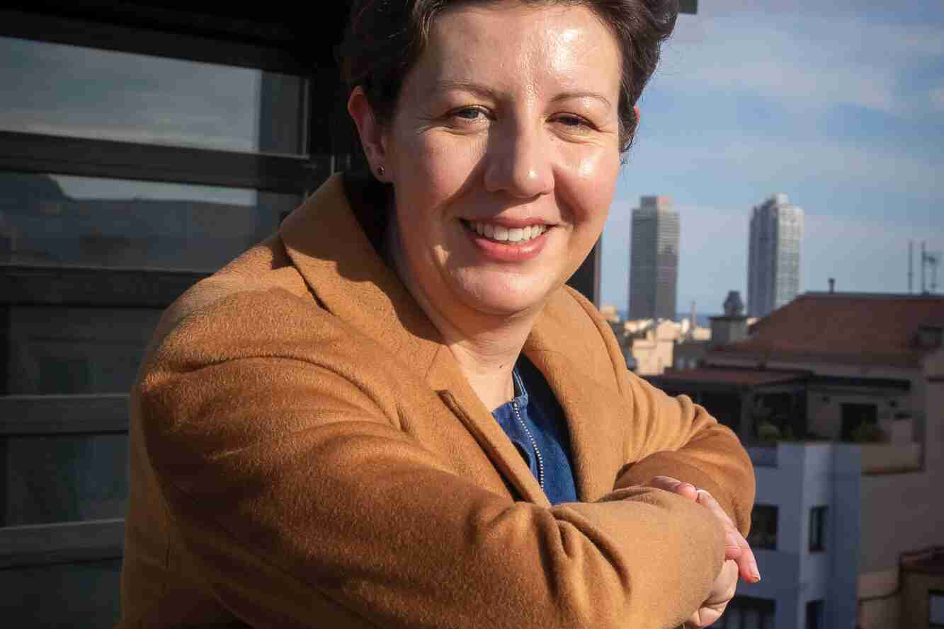 Claire Lynch: “Es pensaven que, si no es parlava d’homosexualitat, acabaria desapareixent”