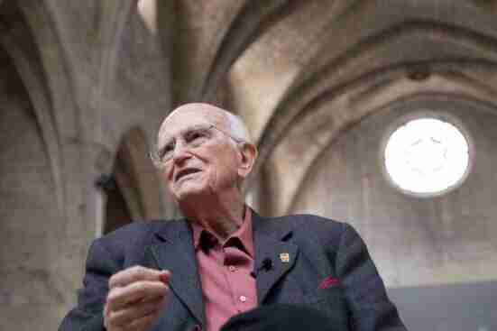 Roger Bartra: “El règim polític mexicà està erosionant la democràcia”