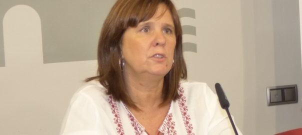 La regidora coordinadora de l’àrea de Política per a les Persones, Sayo Gandia, ha explicat les novetats del programa