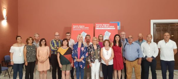 Els batles d'Alfarrasí i Atzeneta d'Albaida en la presentació del pla