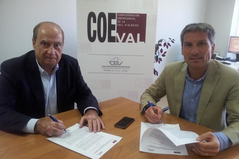 Javier Cabedo -dreta- (president de COEVAL) i Jesús Casanova (director general de CEEI)