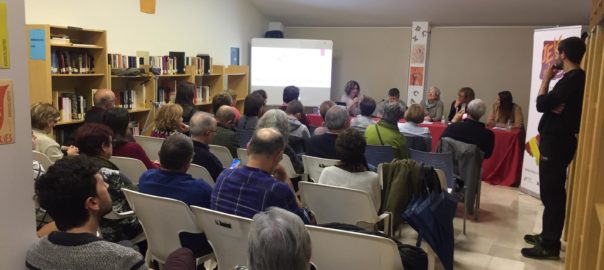 Taula redona a Bocairent sobre'educació