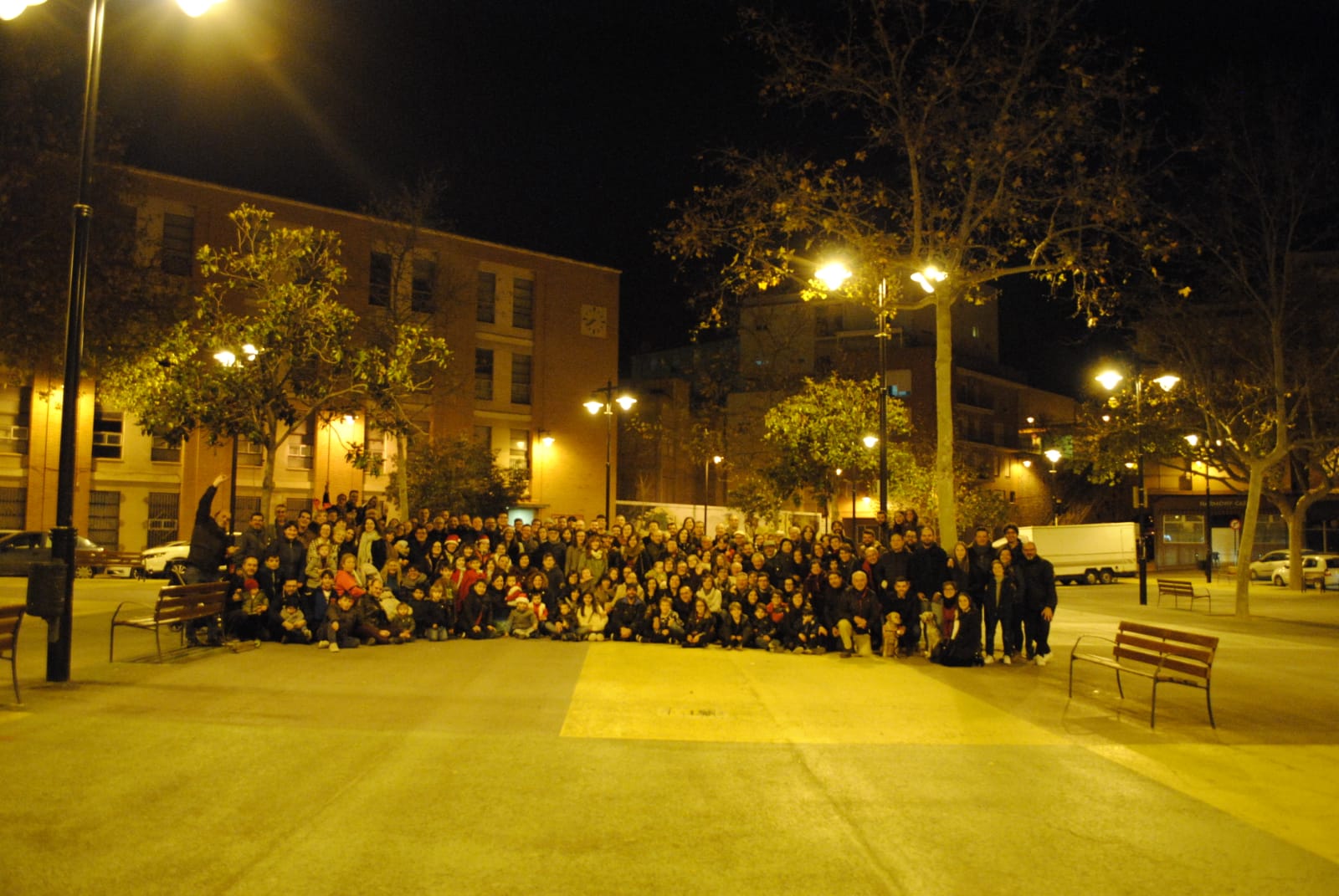 175 persones van acudir l'any passat a fer-se la fotografia a la plaça del Barranquet d'Ontinyent