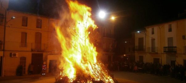 Foguera de sant Antoni de Montaverner