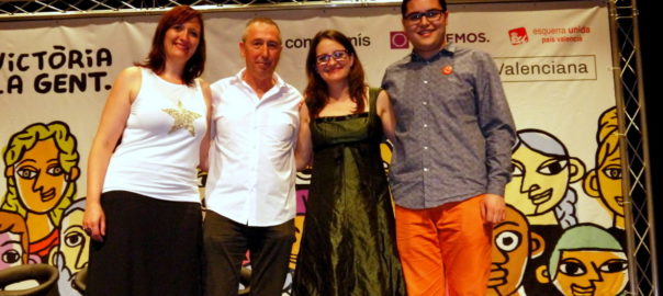 L'ex-regidora Sílvia Urenya, Mónica Oltrra, Joan Baldoví i Nicolau Calabuig en un acte de 2016 a l'Echegaray d'Ontinyent