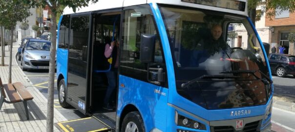 Prova d'un autobús elèctric a Ontinyent Fotografia: clem.es)