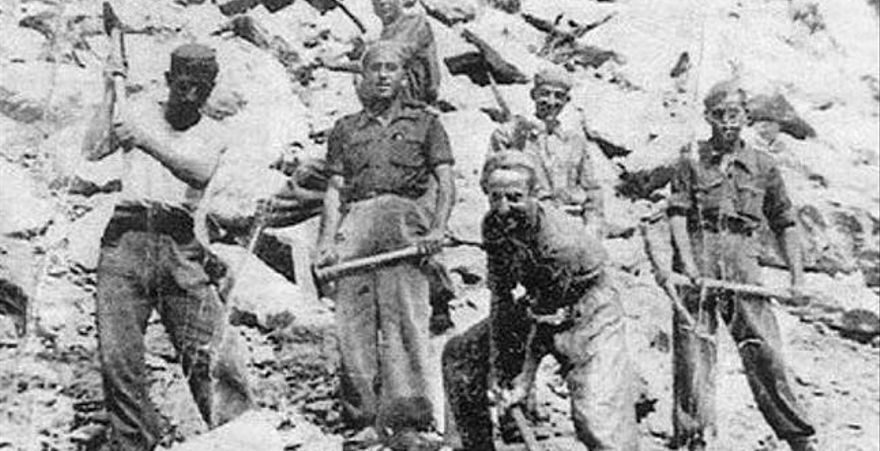 Un grup de treballadors forçats a les mines d'Almadén