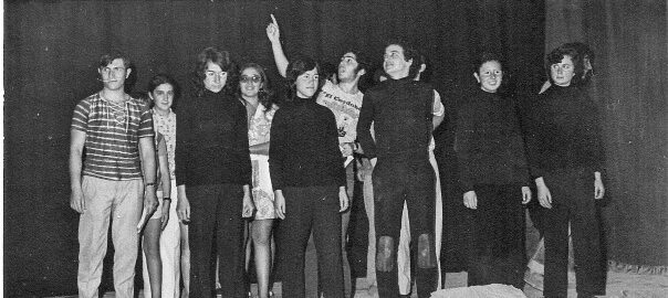 Representació de ‘Llanto por Ignacio Sanchez Mejias’ al Depòsit o Cine Cervantes de l’Olleria el 2 juliol de 1971