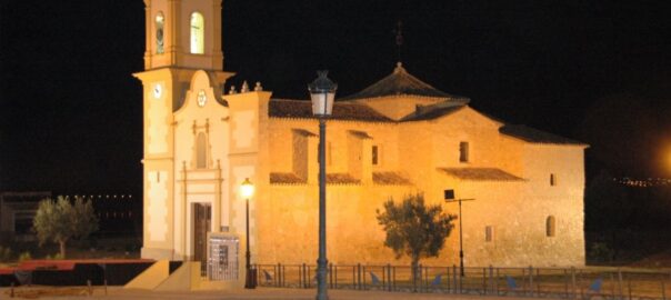 Església vella de Guadasséquies (Fotografia: mapio.net)