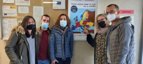 Comissió de Projectes Europeus (Erasmus) de l’IES: d’esquerra a dreta Dolo Nàcher, Alberto Gòmez, Noelia Vidal (coordinadora), Teresa Roselló i Joan Gregori