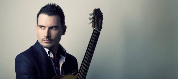 El guitarrista Carlos Piñana (Fotografia: Gobierno de Murcia)
